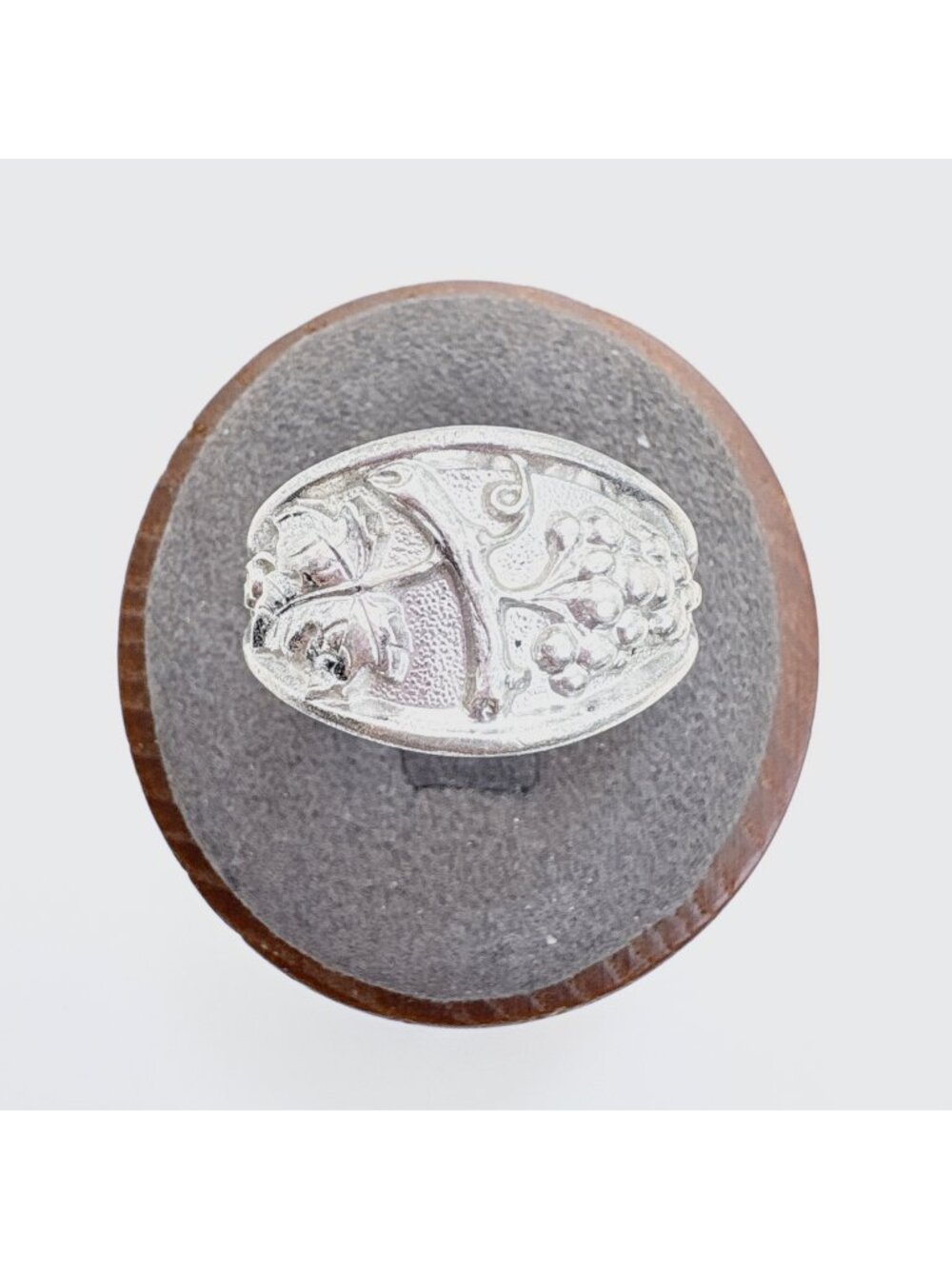 Floral Grapevine Design Sterling Silver 925 Signet Style Ring Size 10
